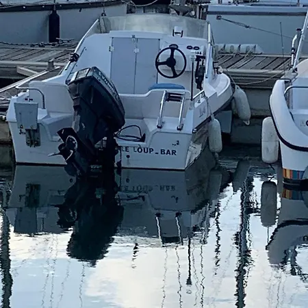 Apartment Aux Pieds Du Port De Canet-plage